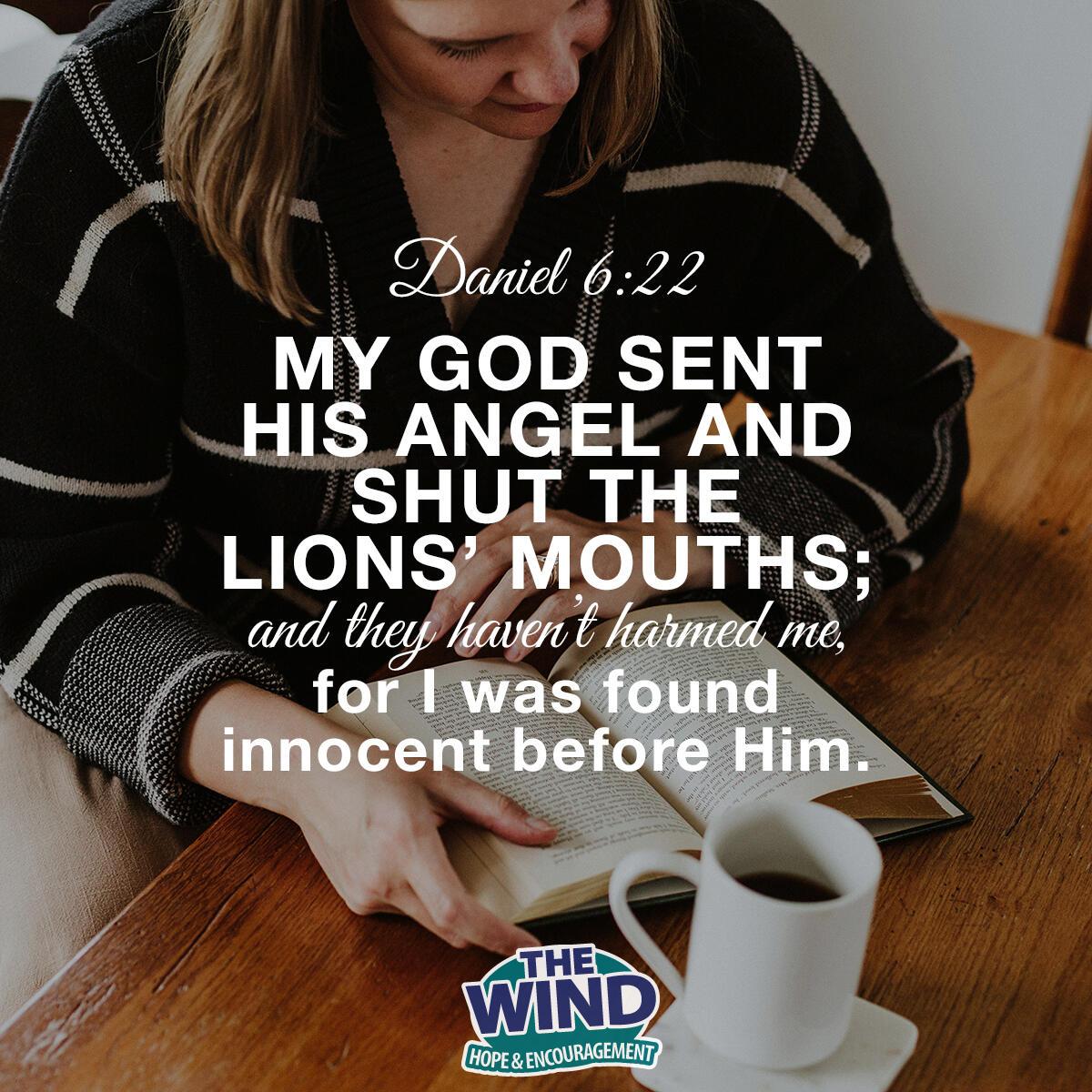 Daniel 6:22